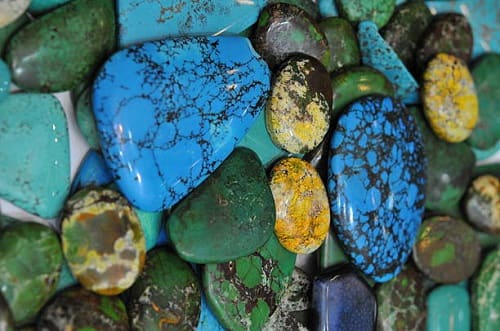 تصویر 2 از سنگ فیروزه گردنبند طراحی شیک و طبیعی برای جواهرات